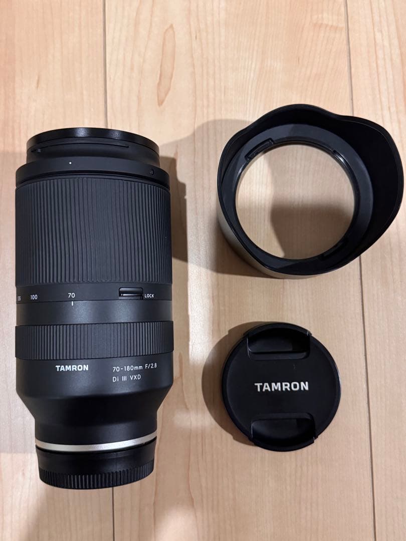 TAMRON 70-180mm F2.8 Di III VXD ソニーEマウント