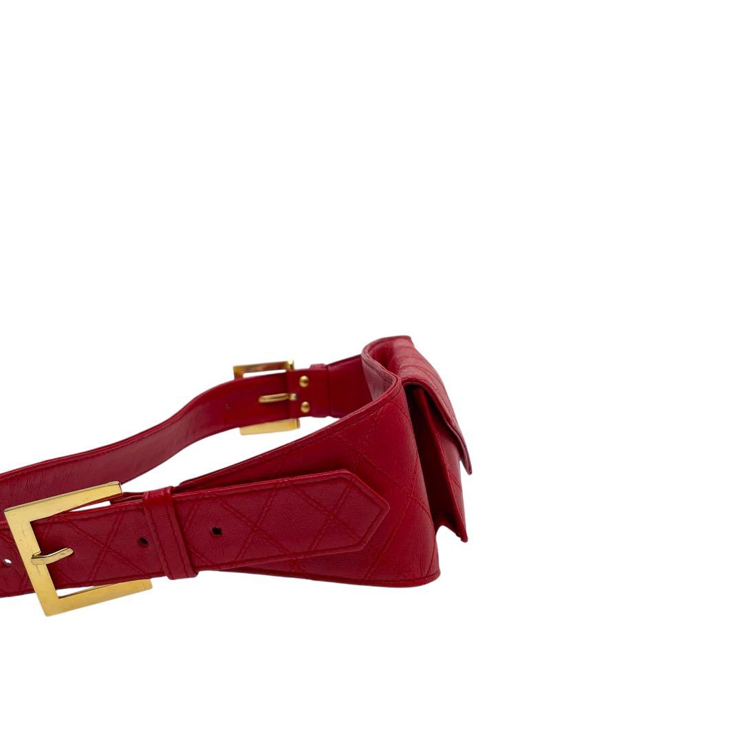 美品 シャネルビコローレ マトラッセ レザー ウエスト ポーチ ボディバッグ.