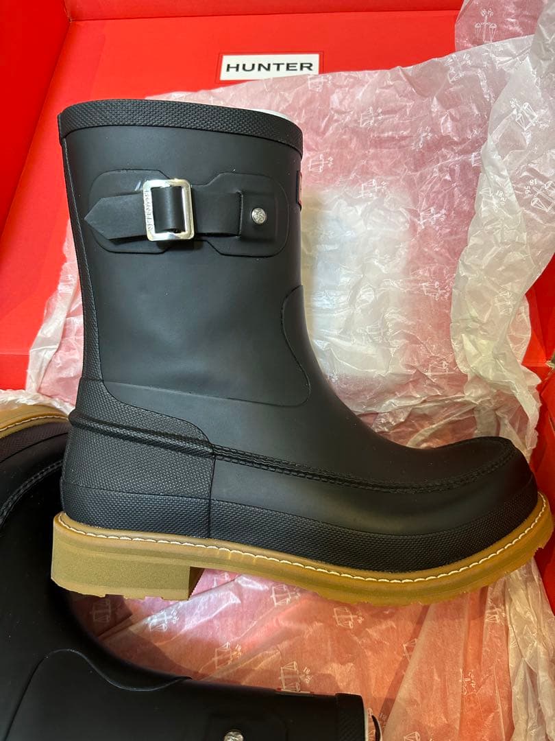 新品 未使用 HUNTER ゴムショートブーツ 黒 バックル付き