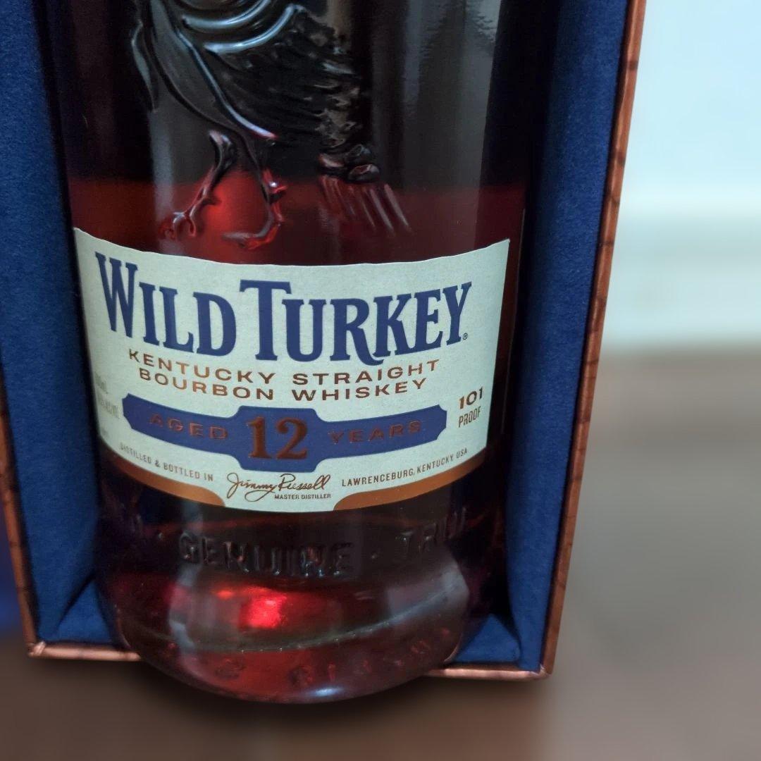WILD TURKEY 12年 バーボンウイスキー ギフトボックス付き