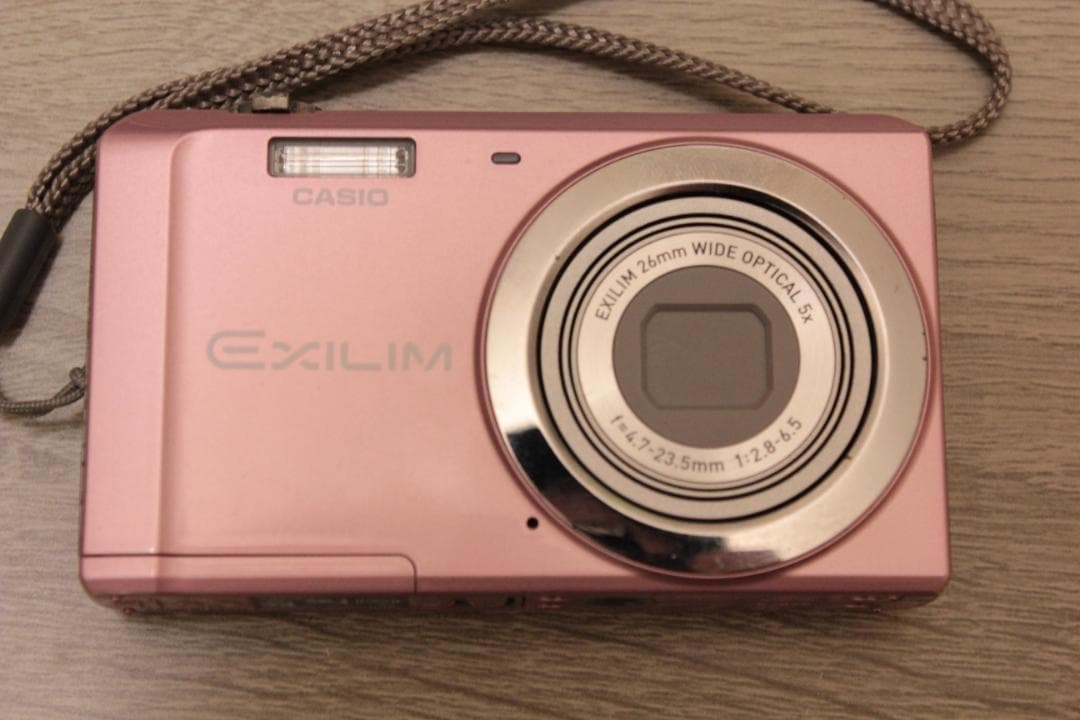 【CASIO】 EXILIM EX-ZS5 ピンク コンデジ