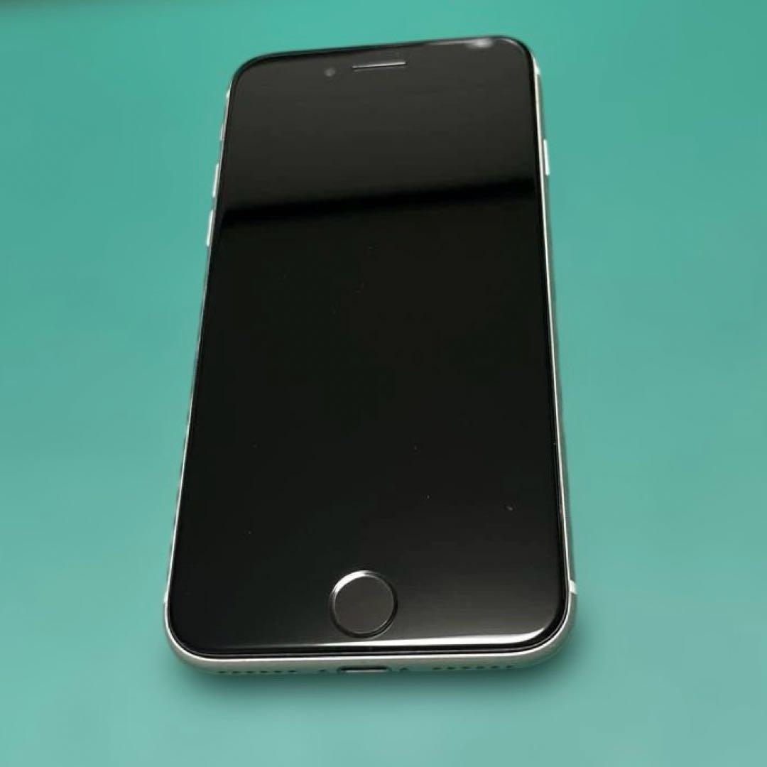 【美品】iPhone SE 第3世代 ホワイト 64GB バテリ100% 97