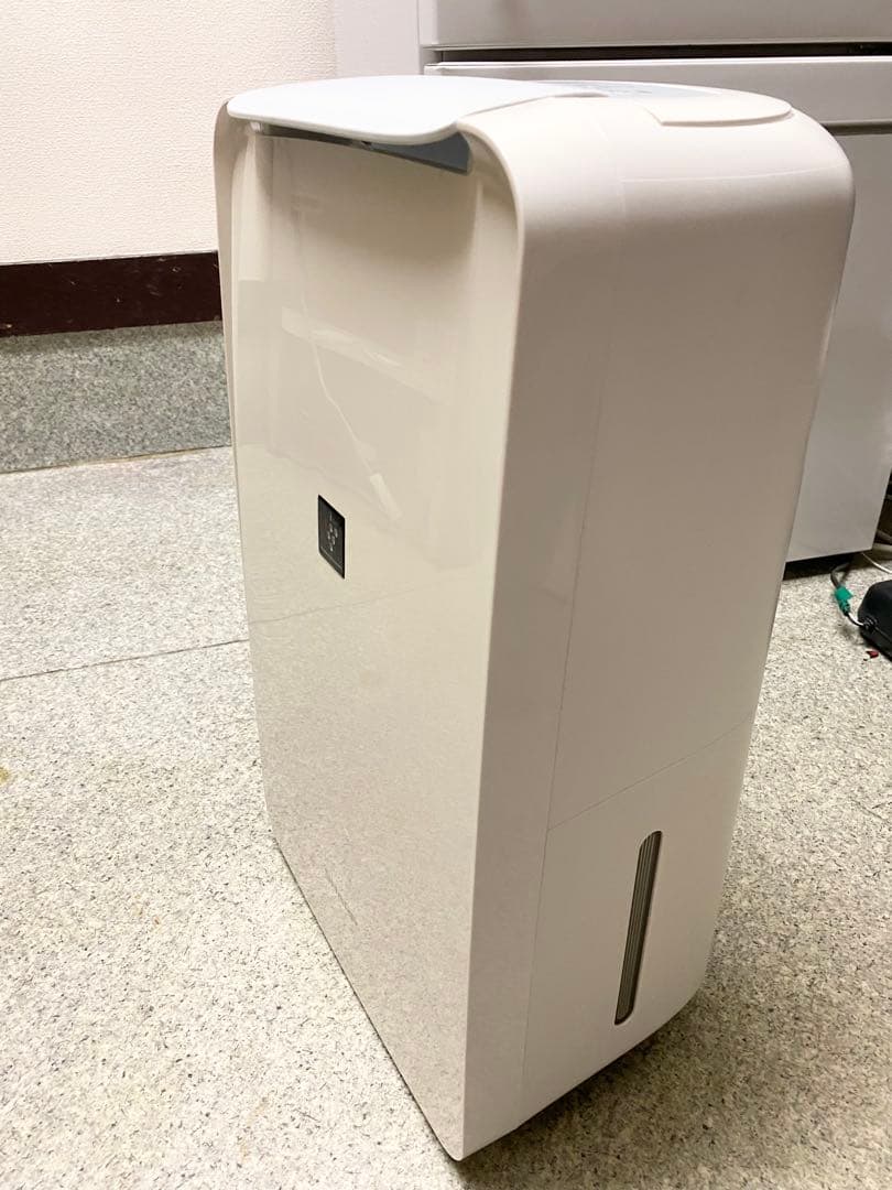 2020年製 SHARP 衣類乾燥除湿機