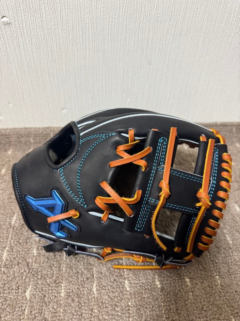 p*g様 ATOMS AGL‑NE501 右投用 ブラック 硬式 内野手用 27