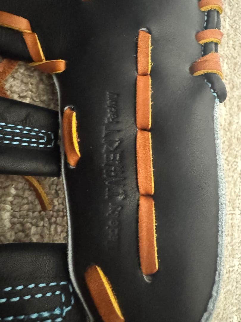 p*g様 ATOMS AGL‑NE501 右投用 ブラック 硬式 内野手用 27