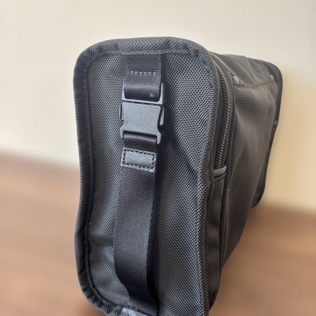 TUMI ポーチ　ALPHA 3 ハンギング トラベル キット ブラック