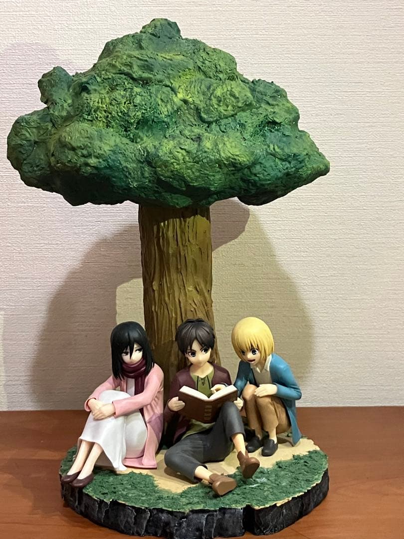 進撃の巨人　一番くじ　ジオラマ　フィギュア無し