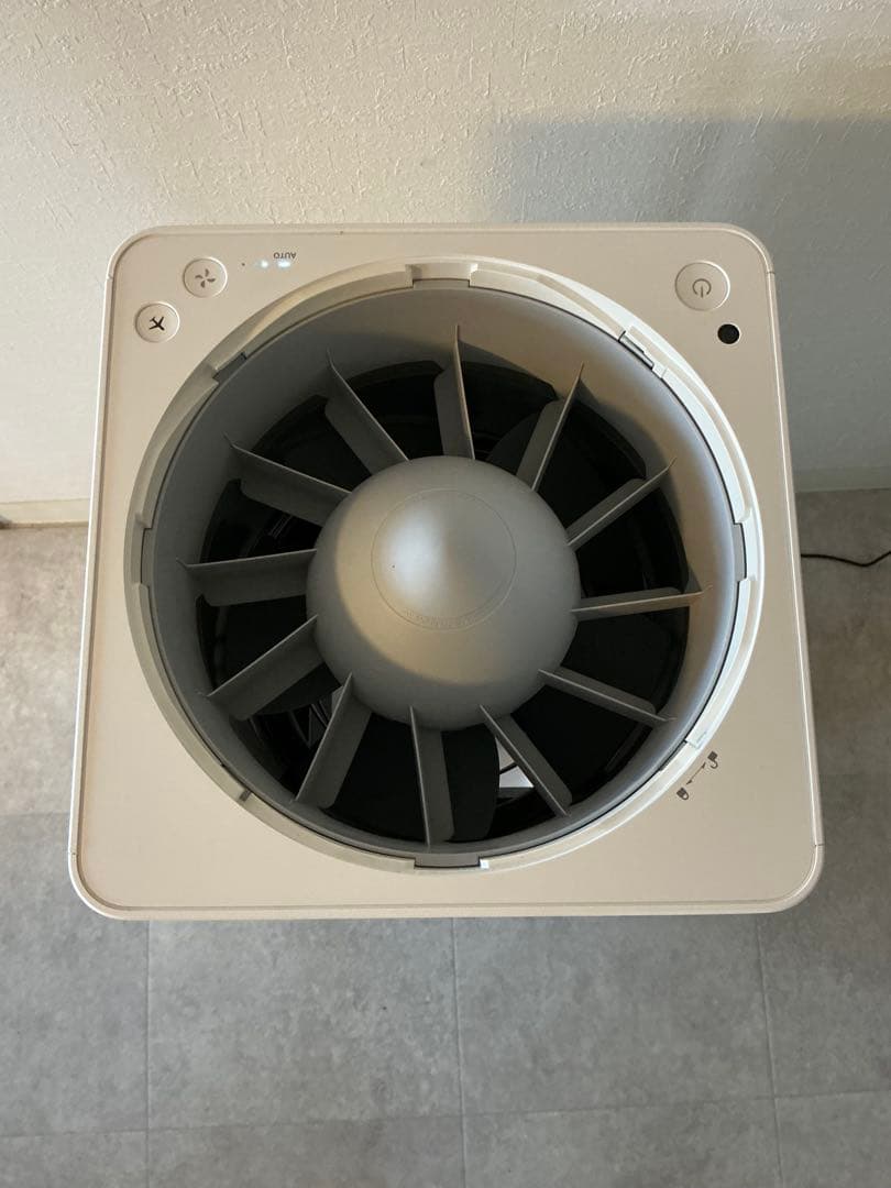 バルミューダ ザ・ピュア 空気清浄機 A01A-WH 白