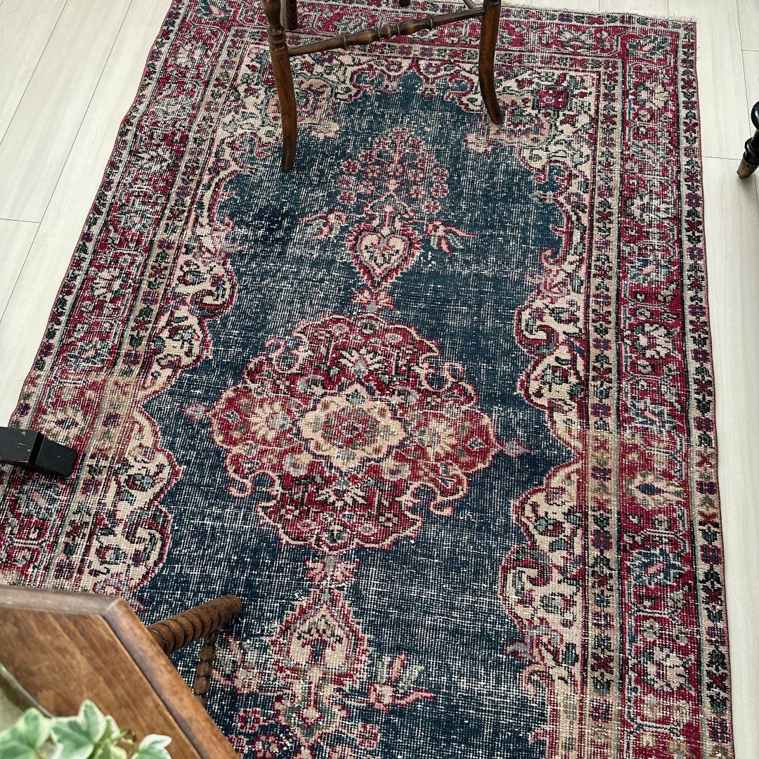 【訳アリ】トルコ ヴィンテージラグ A102 レア インディゴブルー レッド