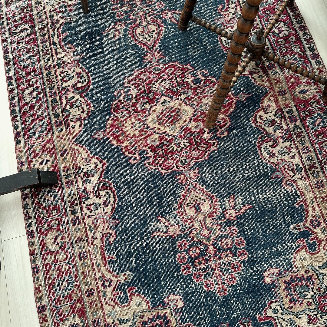 【訳アリ】トルコ ヴィンテージラグ A102 レア インディゴブルー レッド