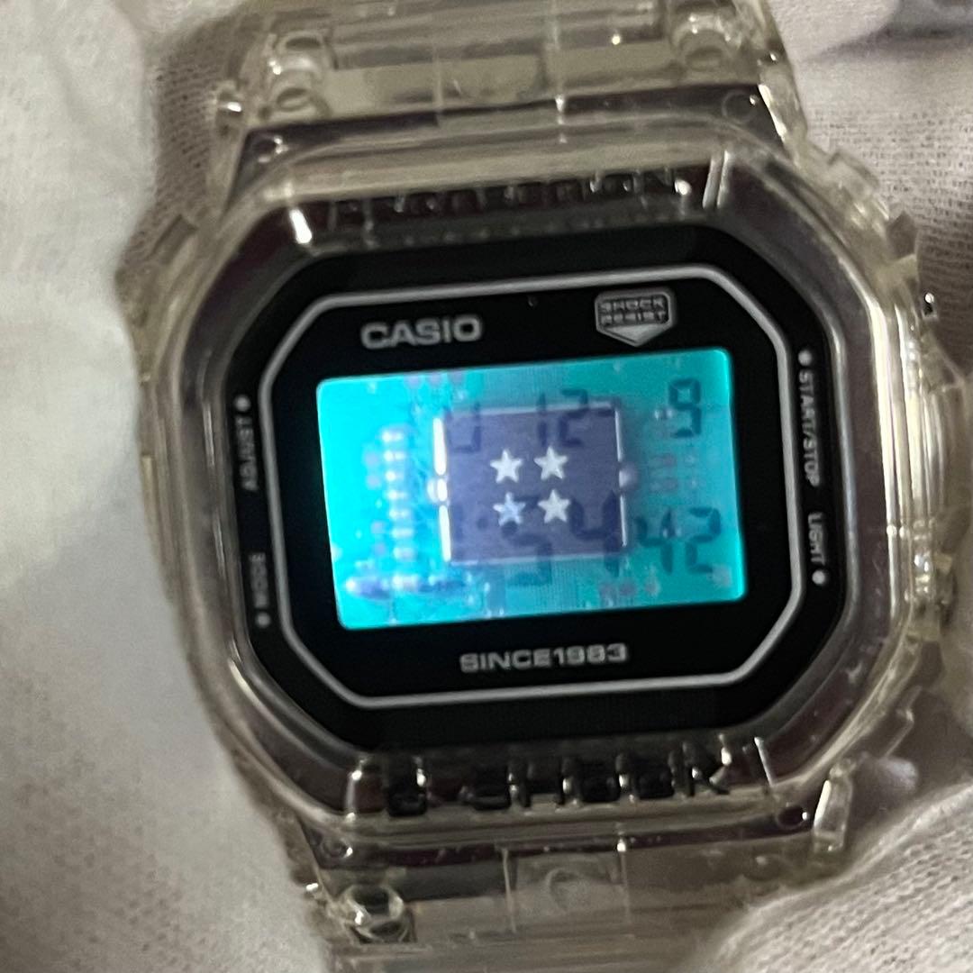 40周年記念モデルCASIO G-SHOCK DW-5040RX-7ER 限定