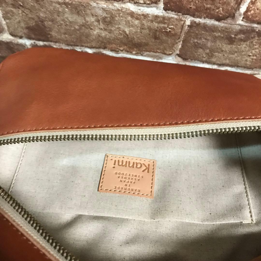 kanmi ボディーバッグ　ブラウン
