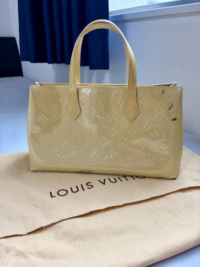 ルイヴィトン Louis Vuitton バッグ ヴェルニ ウィルシャーPM