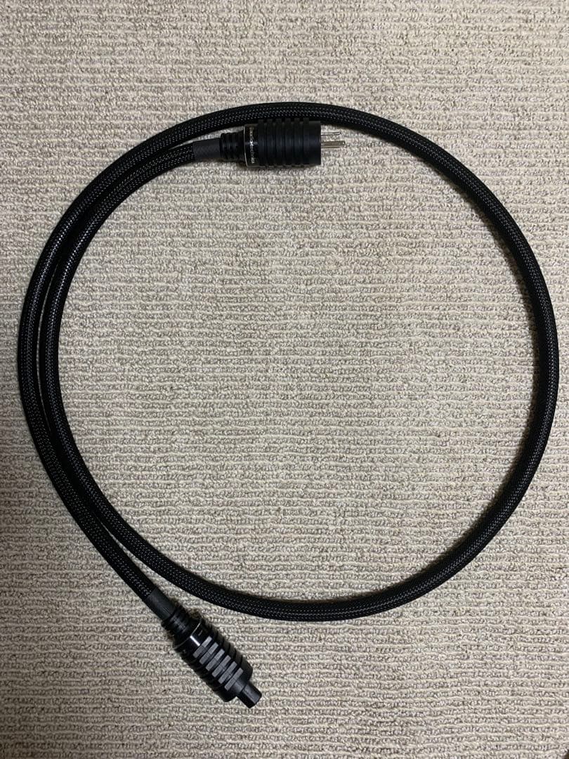 オーディオテクニカ極太電源ケーブル