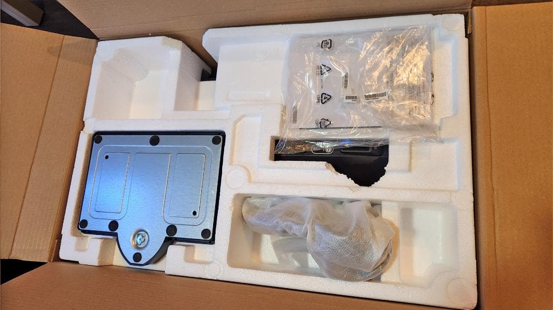 BenQ ZOWIE XL2411 24インチ 144hz ゲーミングモニター