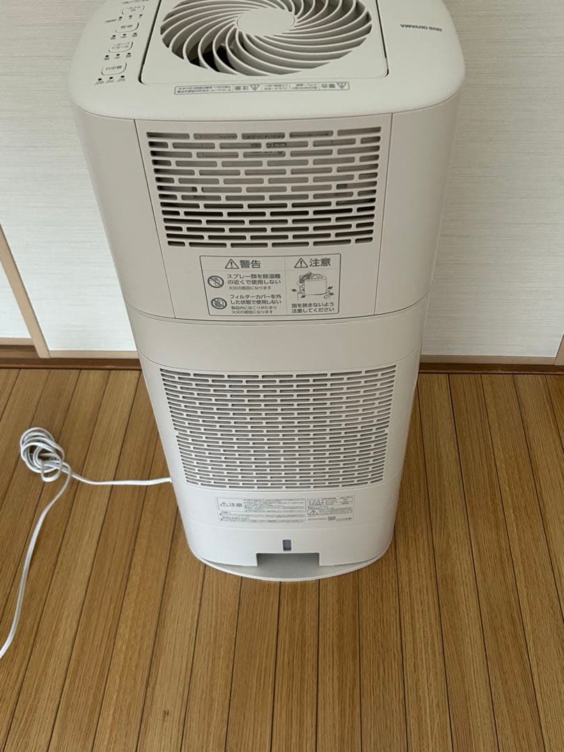 衣類乾燥機除湿機 IJDC-P60-C 2024年製 ホワイト