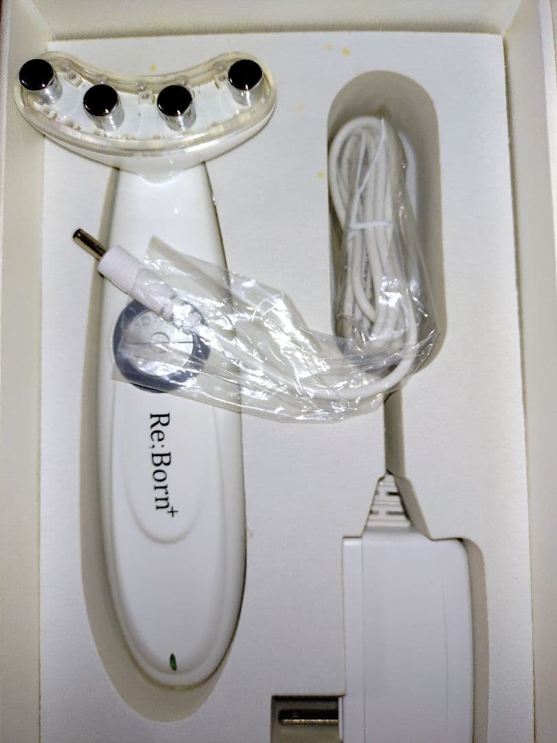 Re;Born+ 美顔器とエッセンスセラムセット