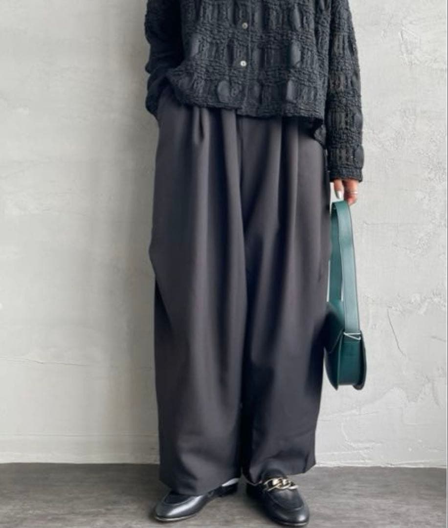 mizuiro ind ワイドカーゴパンツ イージーパンツ　ブラック