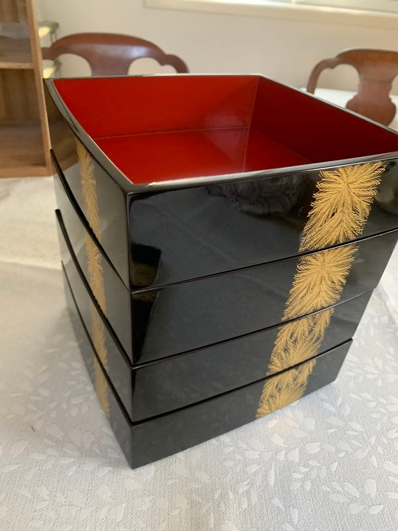 美品　輪島塗　二段重　2個組　沈金 重箱