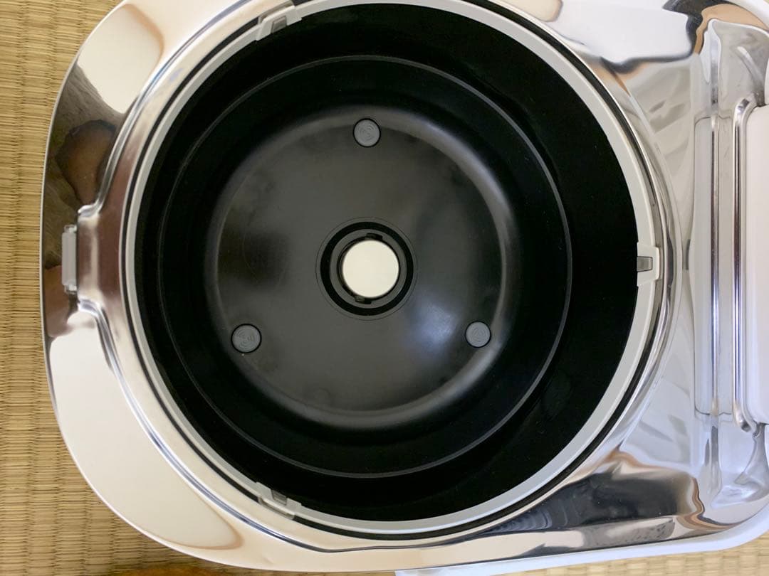 Panasonic IHジャー炊飯器 おどり炊きSR-HX108 5.5合