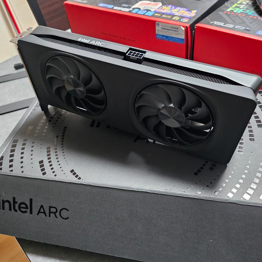 グラフィックボード・グラボ・ビデオカード Intel Arc B580 Limited Edition 12GB