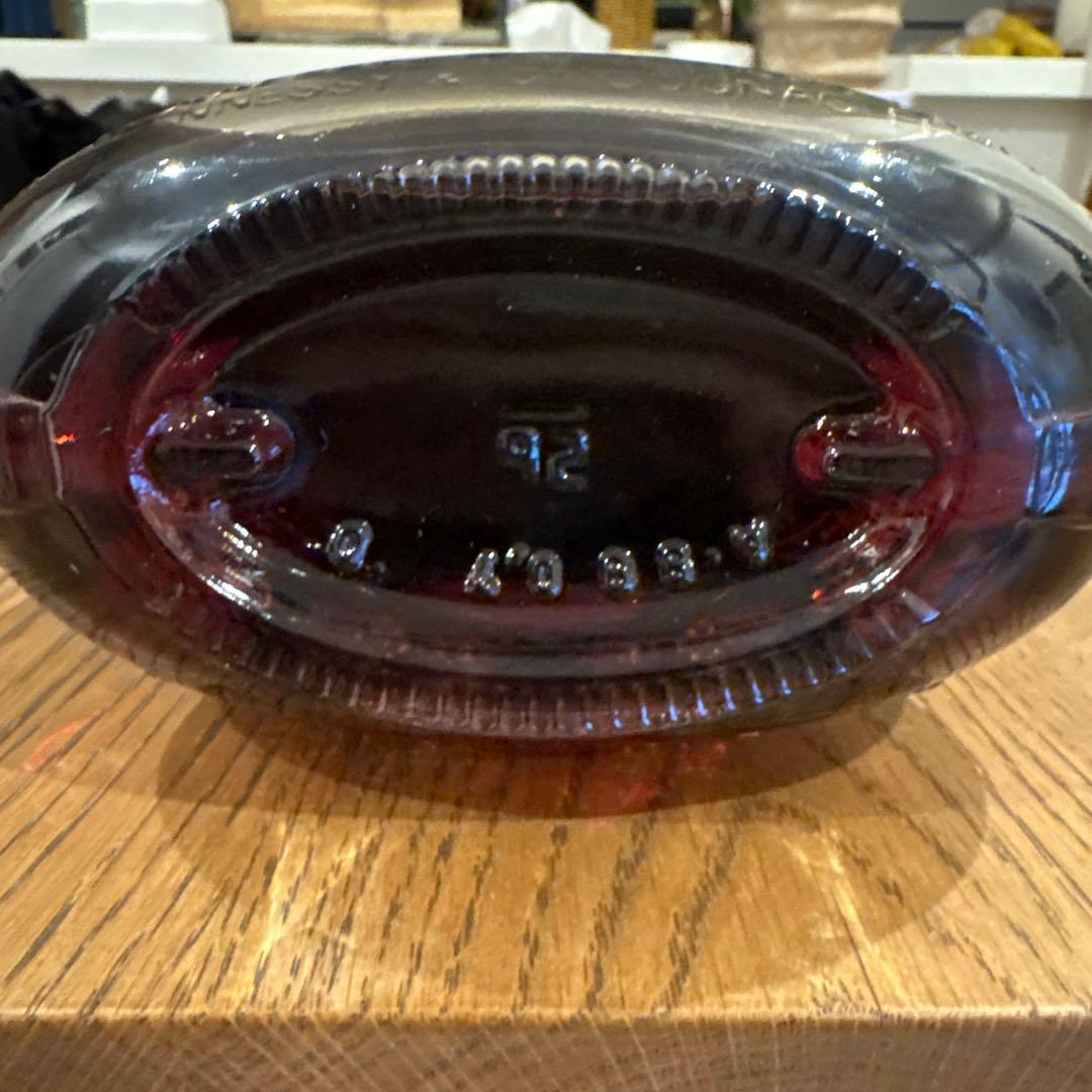 ヘネシー Hennessy X.O 黒キャップ 箱付 700ml ブランデー