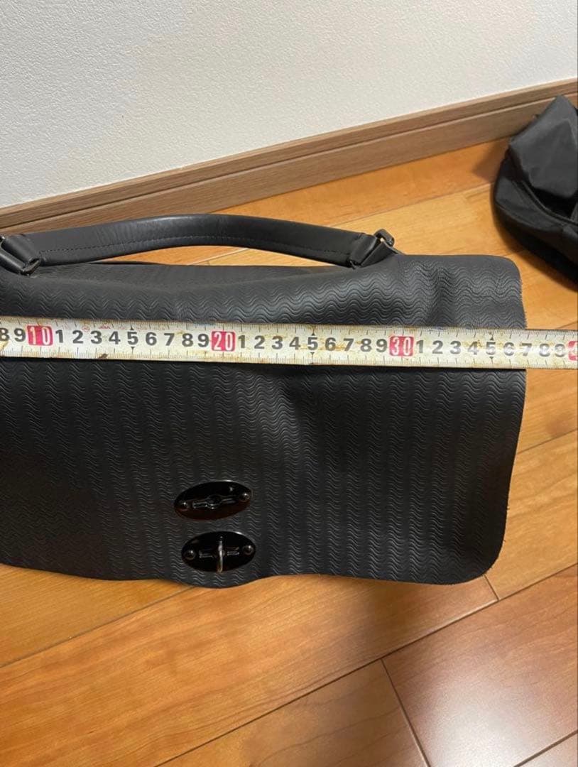 ザネラート ポスティーナ M+