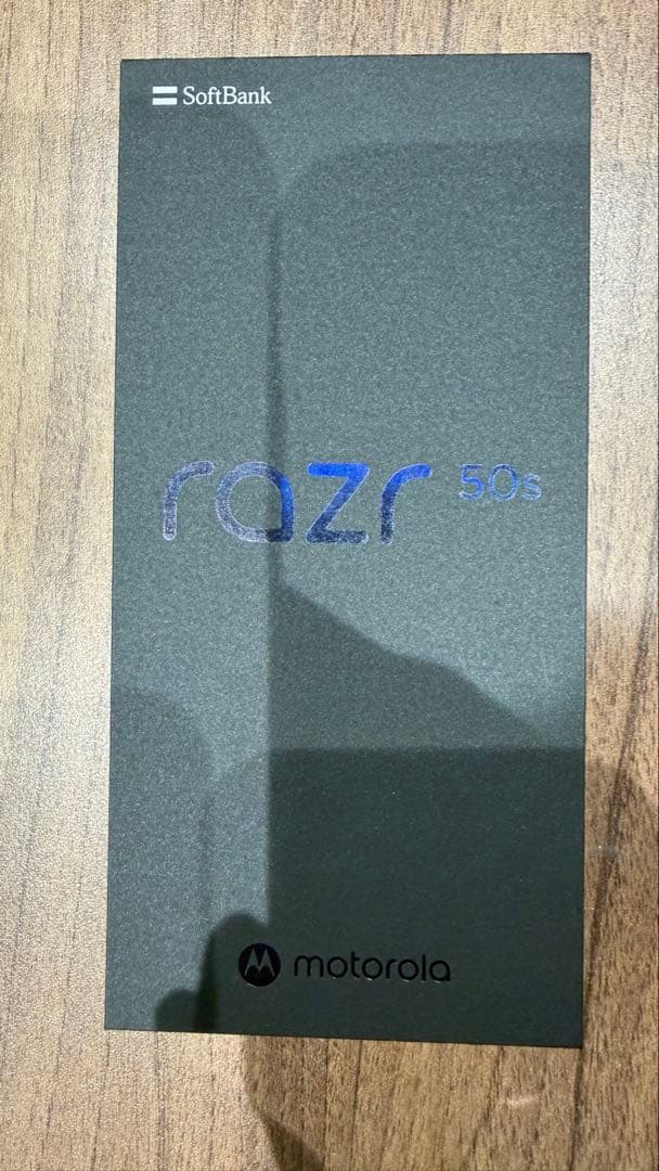 motorola razr 50s サンドクリーム SIMフリー