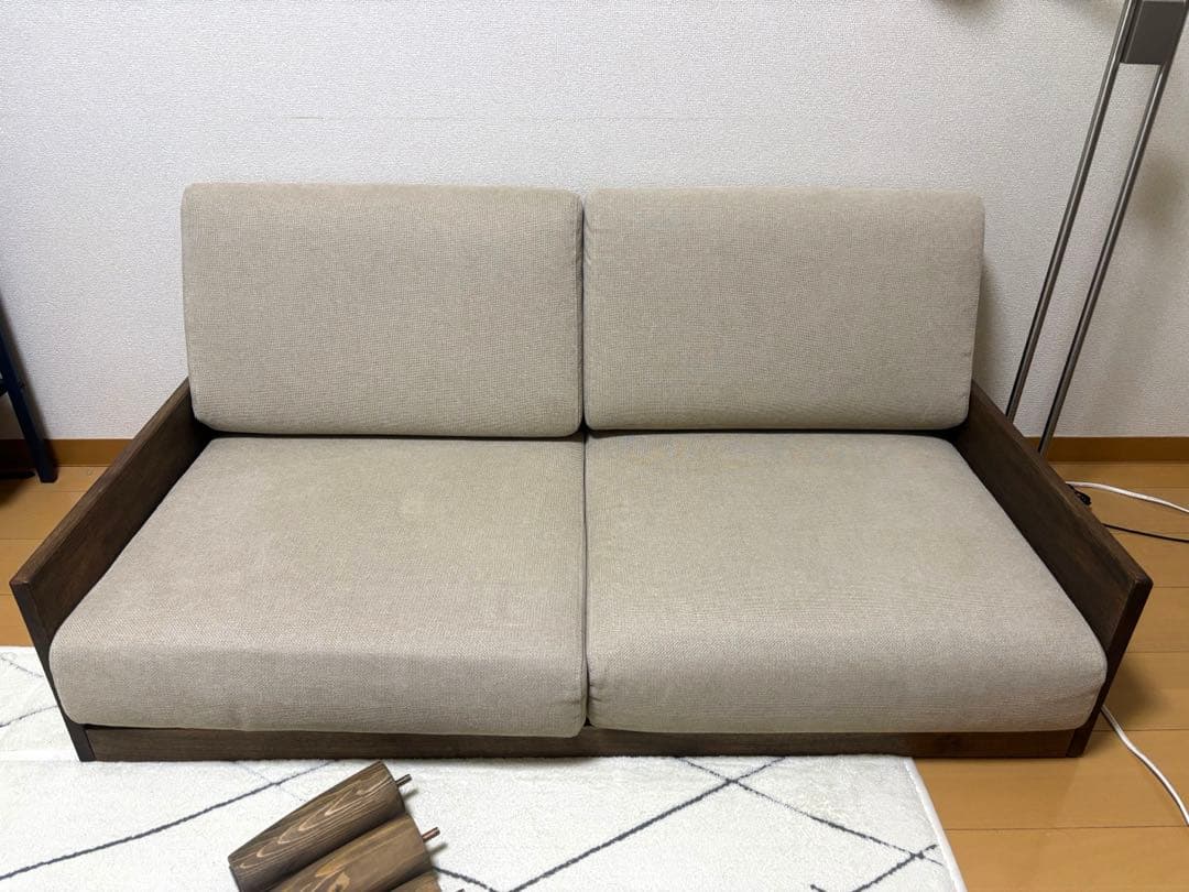 なほ【脚付き】Molt 2人掛けソファ 石崎産業