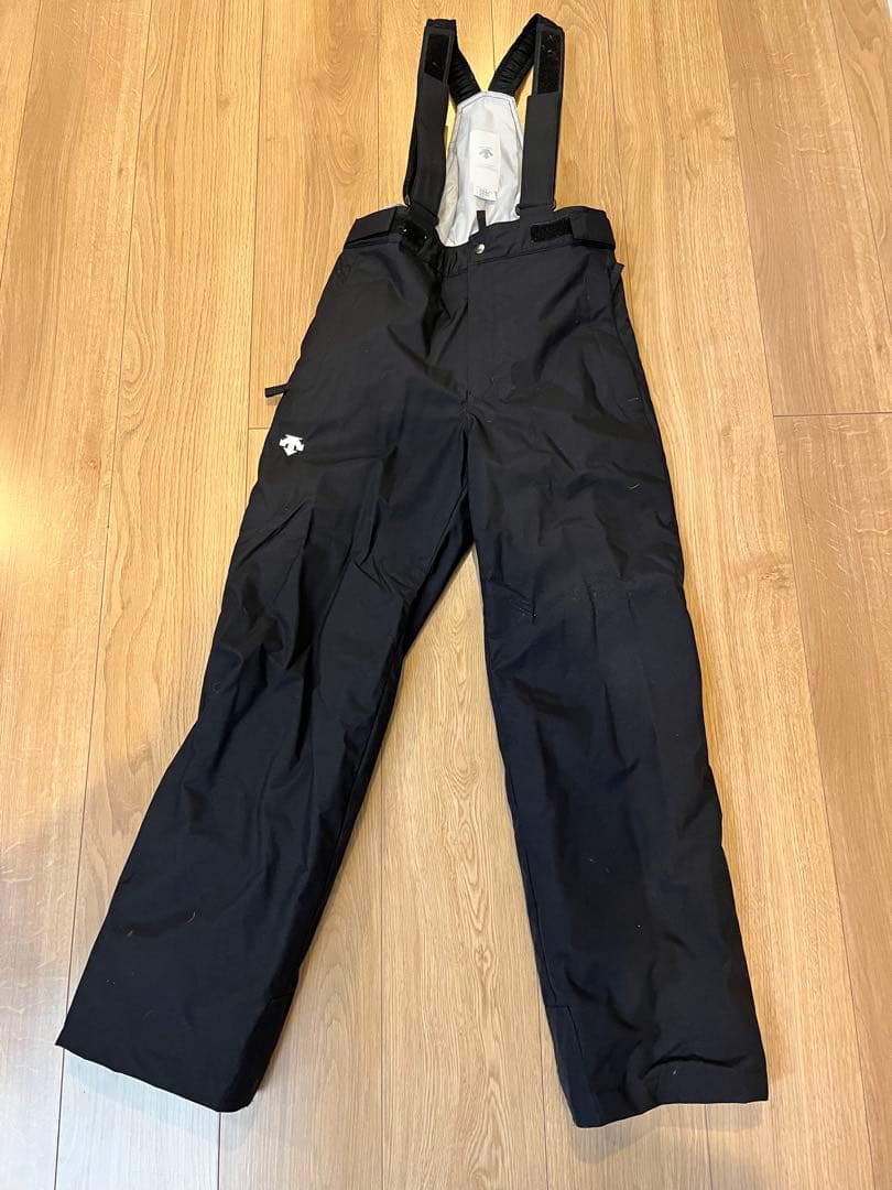 デザント　スノーウェア140〜150