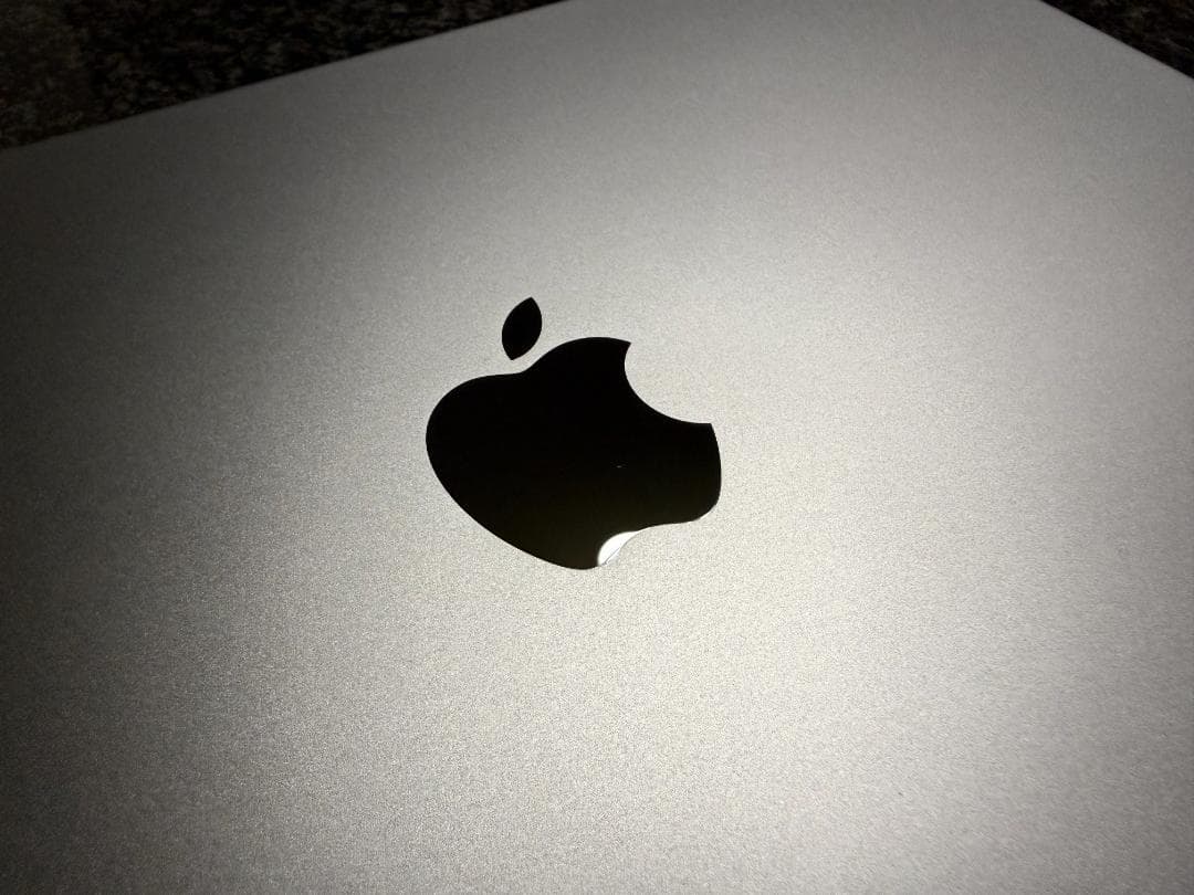 MacBook Pro M2 Max 96GBメモリ 8TB SSD 14インチ