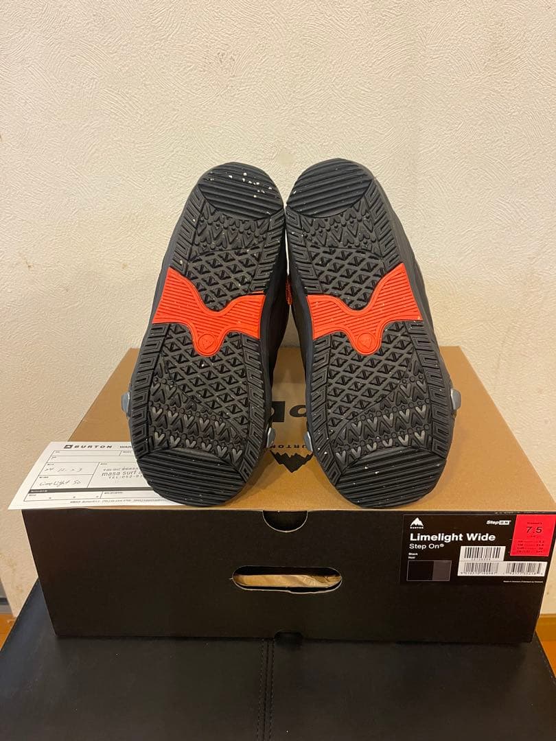 M*様 24-25 Burton バートン ライムライト ステップオン ワイド