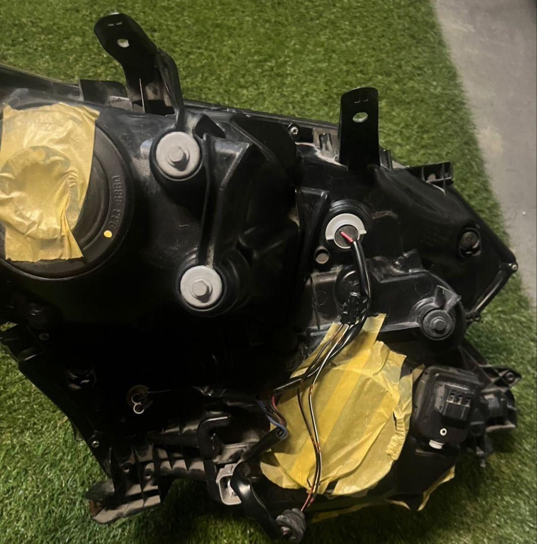 ヴェルファイア 20系 純正 左ヘッドライト HID