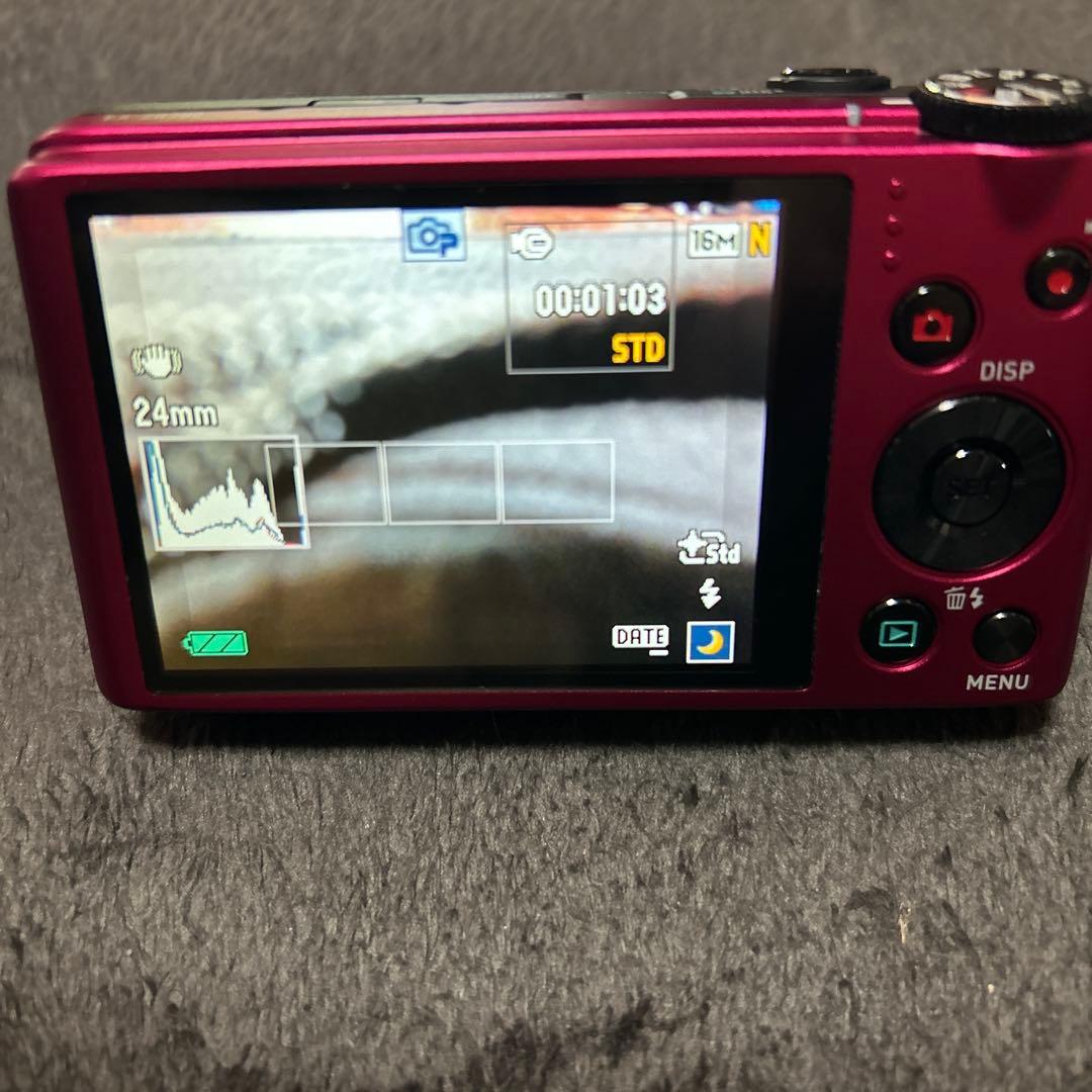 〔美品〕カシオ　exilim EX-ZR200 デジタルカメラ