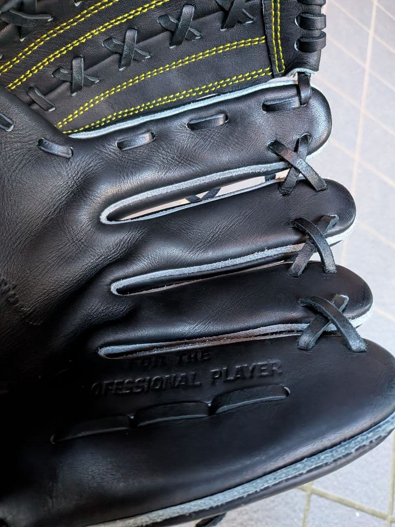 マグナム　　シュアプレイ　硬式　オーダー投手用グローブ