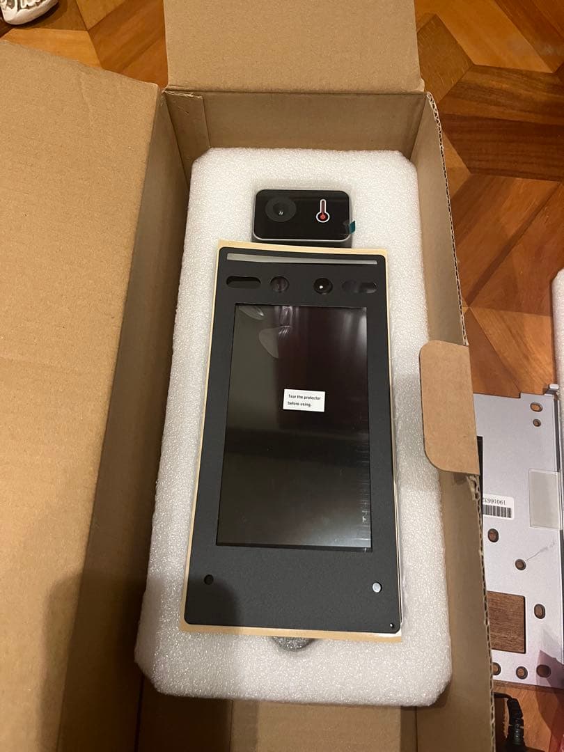 DS-K1TA70MI-T サーマルカメラ　体表温度計 スタンドつき