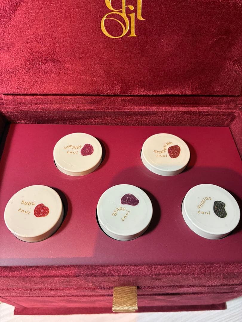 enoiコフレ限定カラー 5個、台紙セット