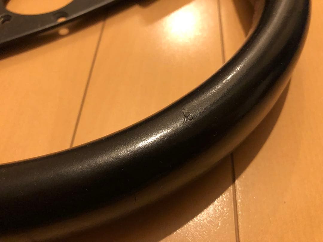 ATIWEタイプ インディアナポリス MOMOピッチ 320mm 32パイ