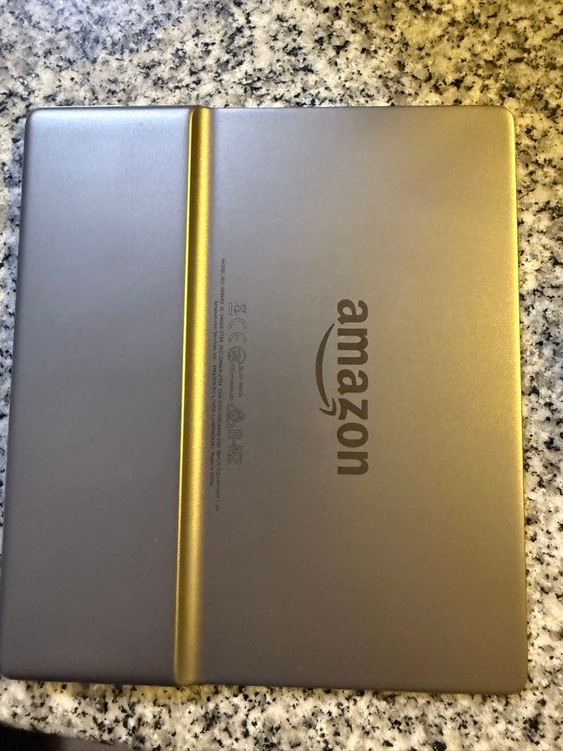 Kindle Oasis 第10世代 wifi 8GB 広告あり