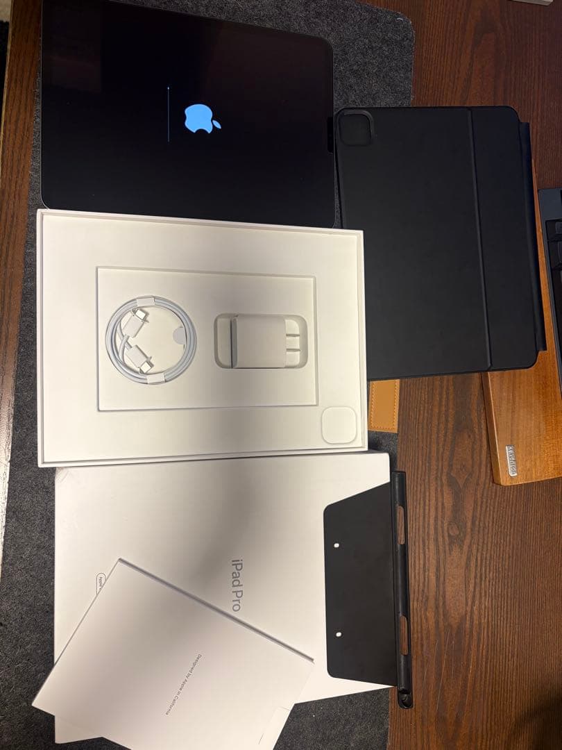 【4点セット】iPad Pro 11インチ M1 / ApplePencilなど