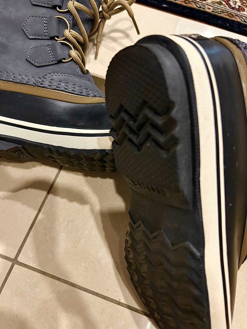 美品　SOREL ソレル　CARIBOU カリブー　24cm