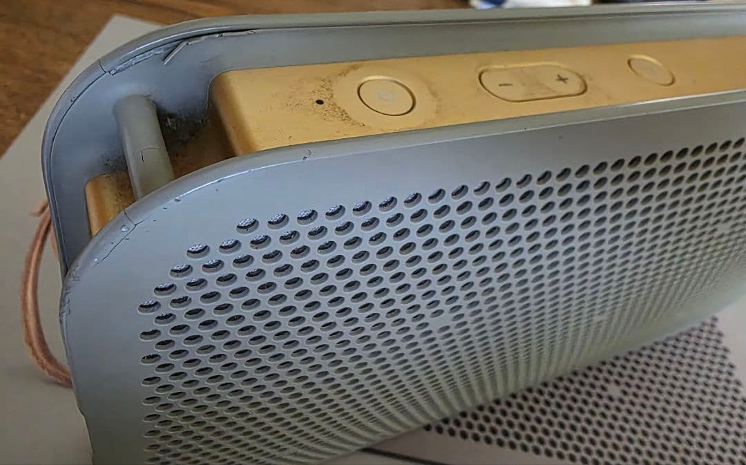 B&O PLAY A2 ワイヤレススピーカー