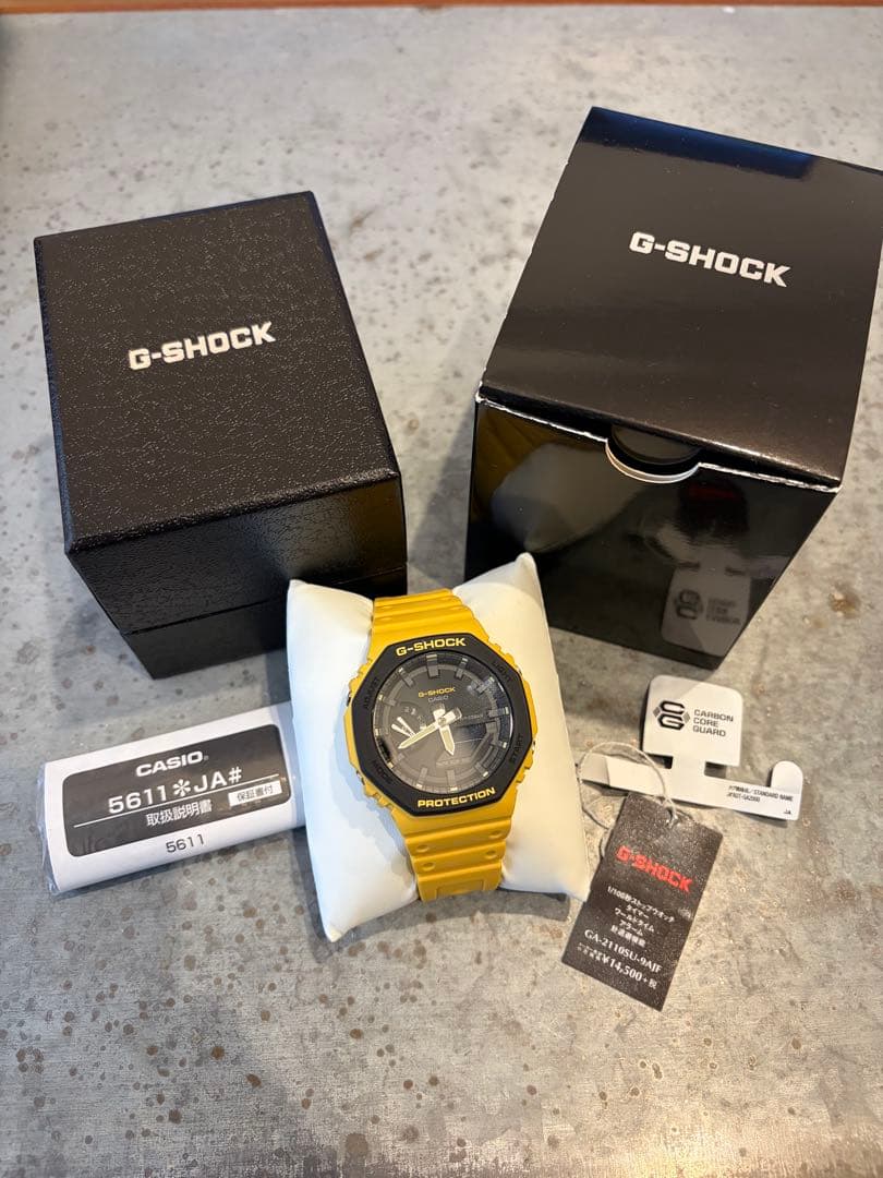 時計 G-SHOCK GA-2110SU-9AJF