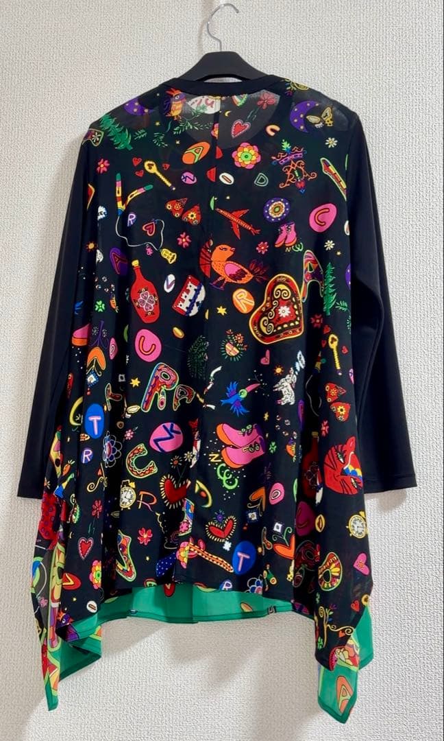 トクコ アート風グラフィックプリントチュニック
