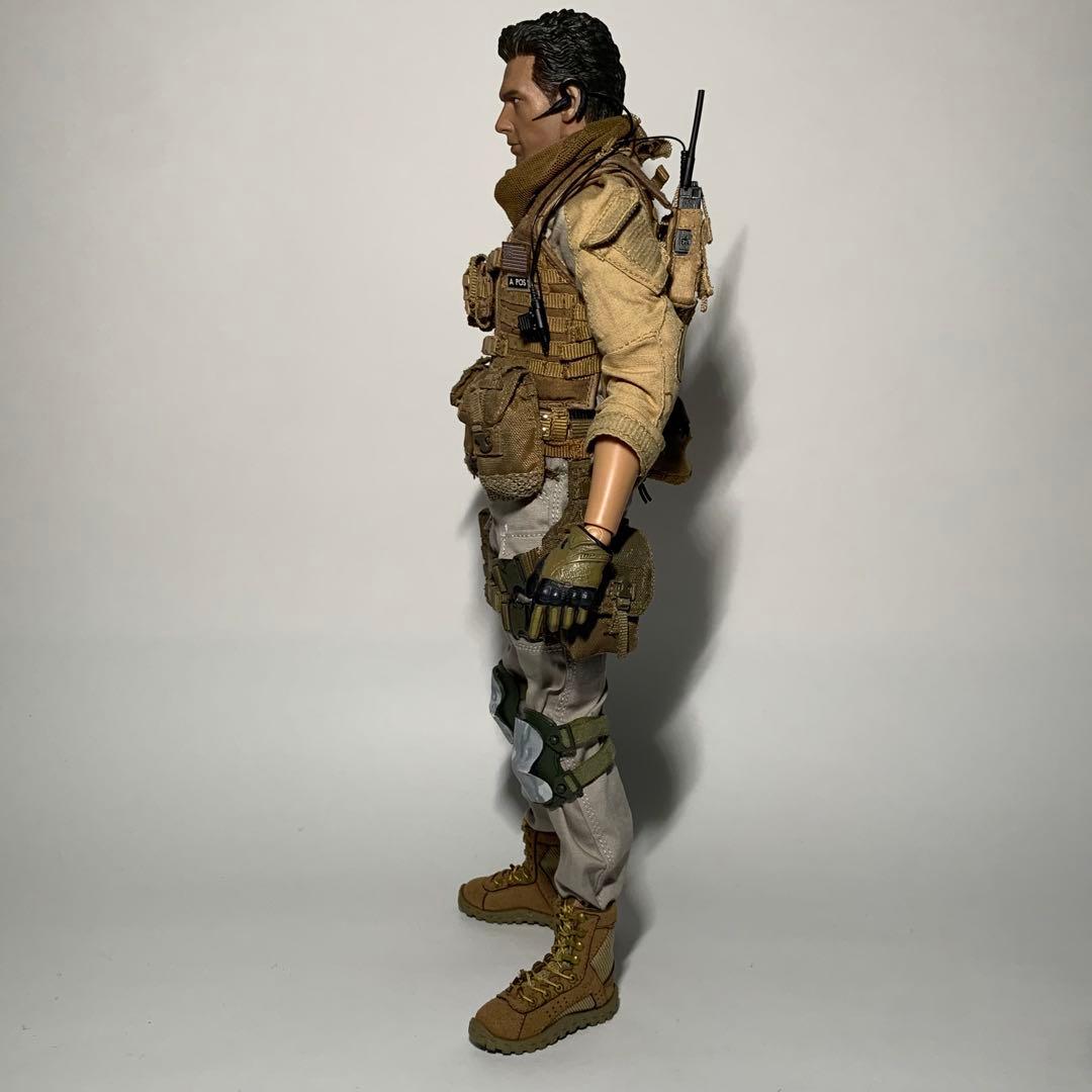 1/6カスタムフィギュア　ピアーズ・ニヴァンス　バイオハザード6