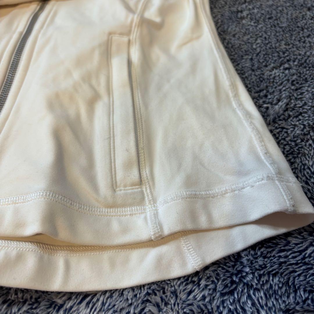 Lululemon ルルレモン　nulu フード付きDefine Jacket