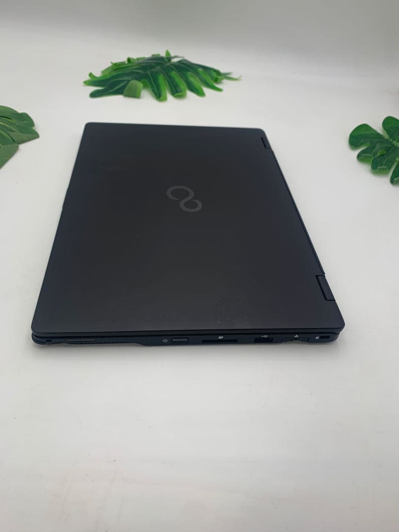 富士通 LIFEBOOK U9311X/FCore i7 1185G7