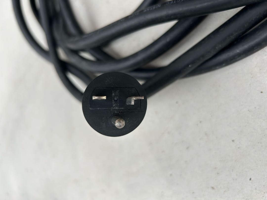 VOLVO 純正 EV PHEV 電気自動車 充電ケーブル32257793