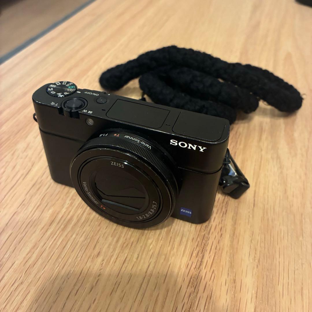 ♡♡♡　SONY RX100 III コンパクトデジタルカメラ