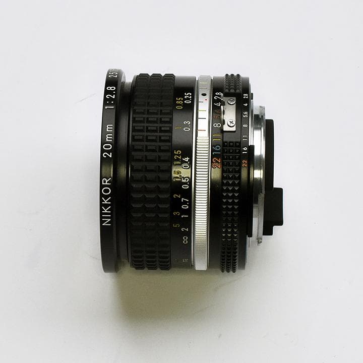 ニコン NIKKOR AI-S 20mm F/2.8